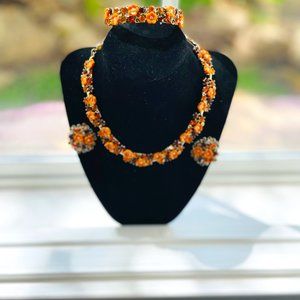 RARE COLLECTABLE B.S.K FULL SET OF FLOWER JEWELRY. Orange flowers NO DEFECTS.